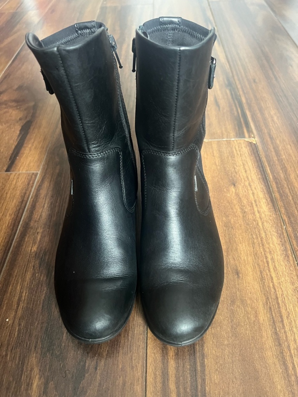 ECCO Black Leather Ankle Boots – Size 36 - Picture 2 of 12